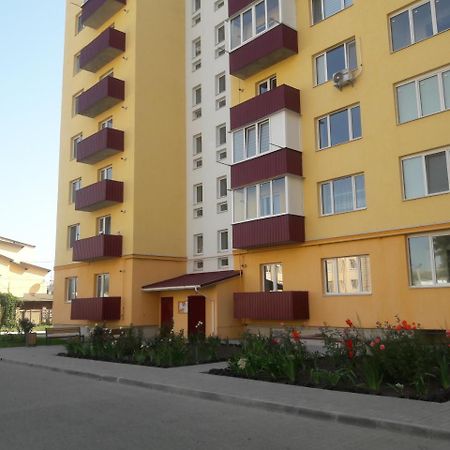 Apartments Koryatovichi Street Kamianets-Podilskyi Exterior foto