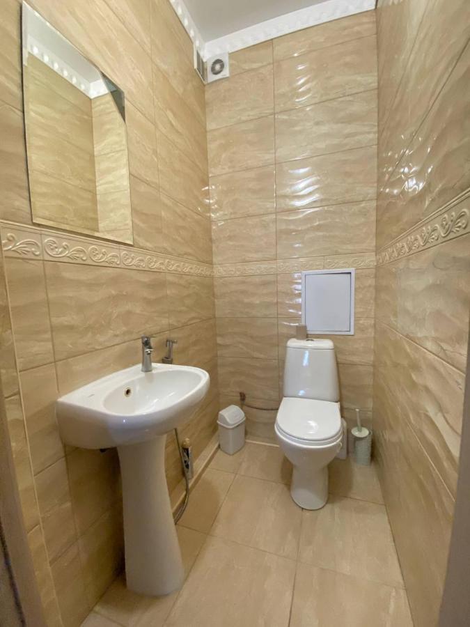 Apartments Koryatovichi Street Kamianets-Podilskyi Exterior foto