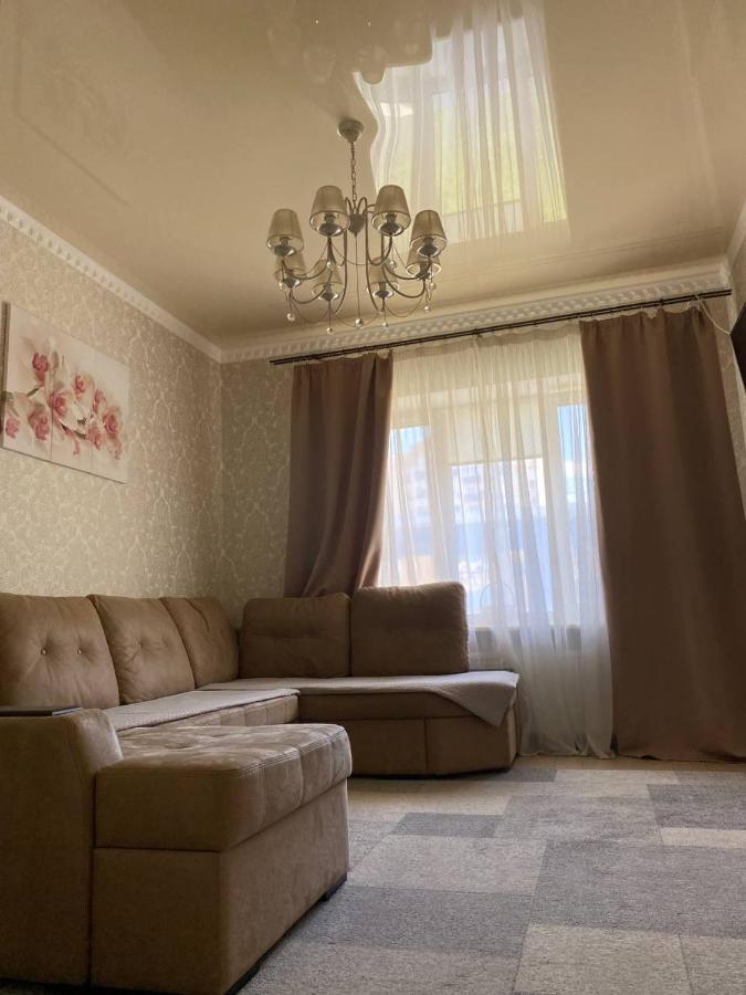 Apartments Koryatovichi Street Kamianets-Podilskyi Exterior foto